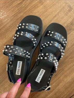NEW Steve Madden Black Studded Triple-Strap Sandals